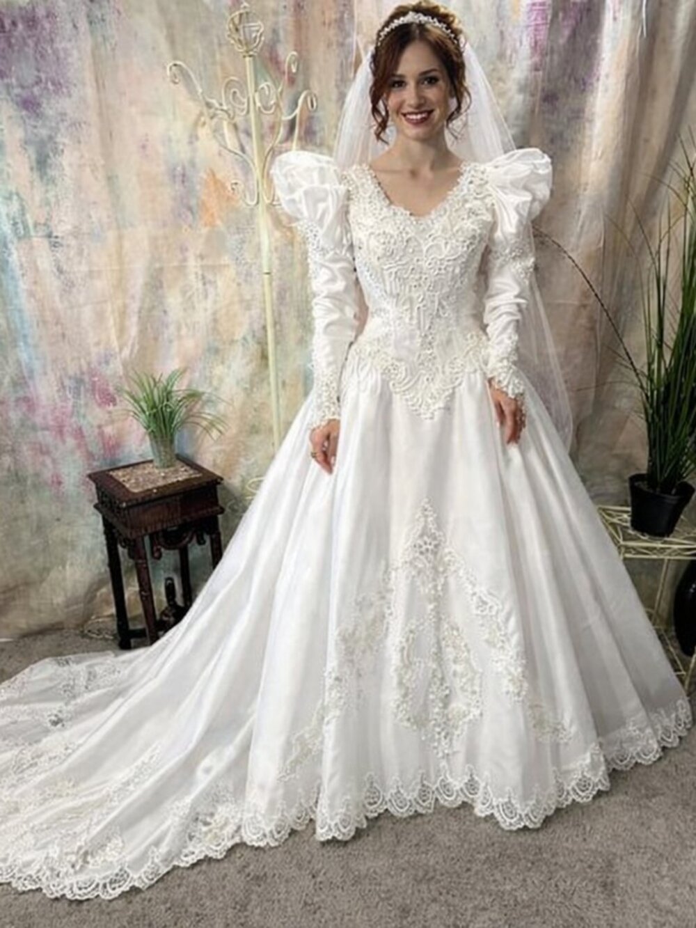 VTG📌Mary's 80s Richly Beaded Lady Di Style Wedding Gown w/ Long Train & Sleeves